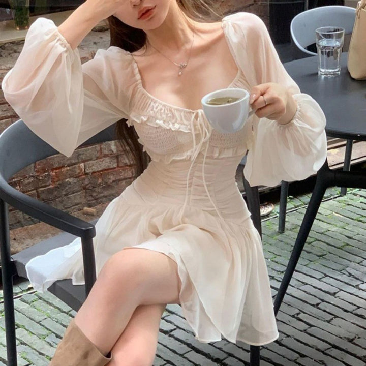 تنورة قصيرة جديدة فرنسية ذات خصر ضيق وأكمام منفوخة من Pure Desire على طراز الباليه
