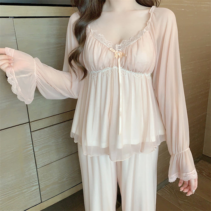 طقم بيجامات Pure Desire Homewear من الدانتيل والمودال يمكن ارتداؤه في الخارج