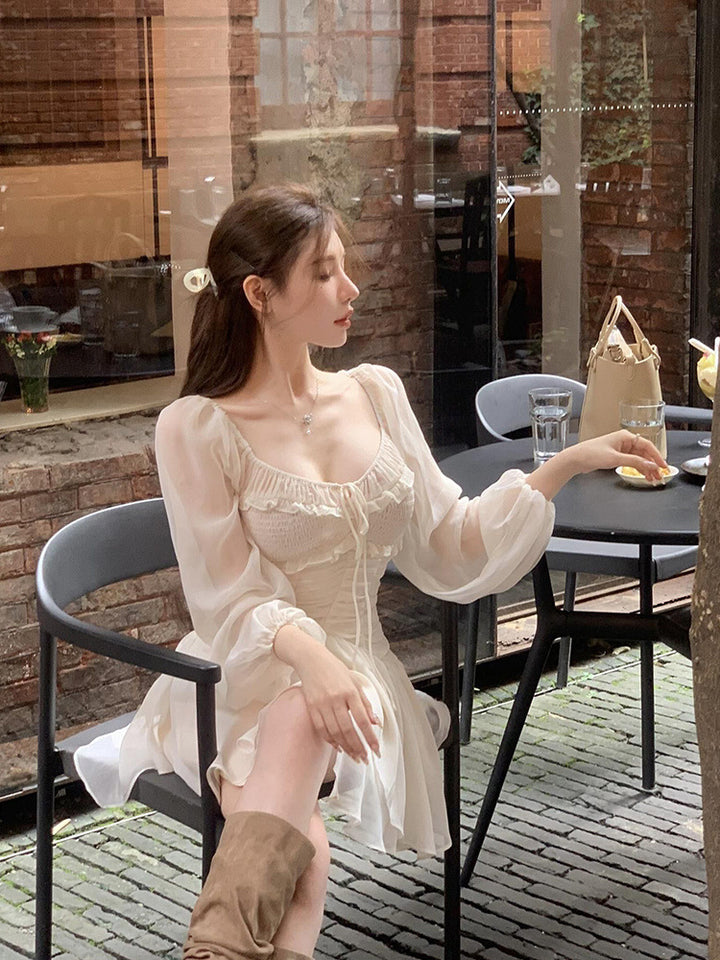 تنورة قصيرة جديدة فرنسية ذات خصر ضيق وأكمام منفوخة من Pure Desire على طراز الباليه